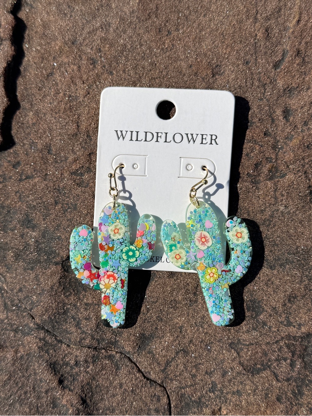 Wildflower Cactus Floral Dangle Earrings - Mint Green